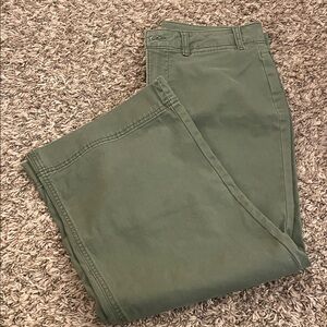 Women’s petite wide leg pants